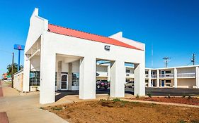 Motel 6-Childress, Tx